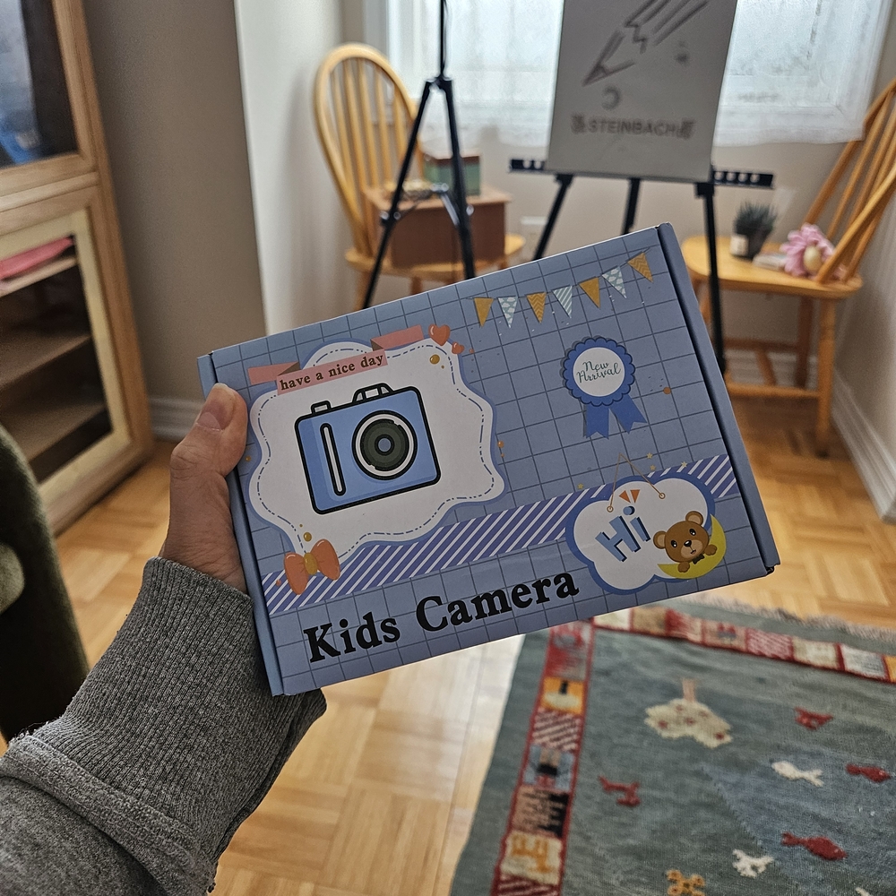 "BRAND NEW" White Instant Camera with Rainbow Stripe With 3 Photo Paper Roll. - Picture 3 of 10